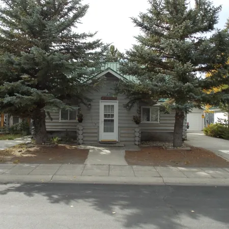 The White Buffalo rustic cabin located in the middle of West Yellowstone, MT
