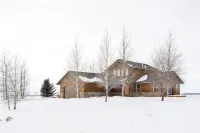 Peaceful 3BR - 20mins from Resort + Stunning Grand Teton Views!