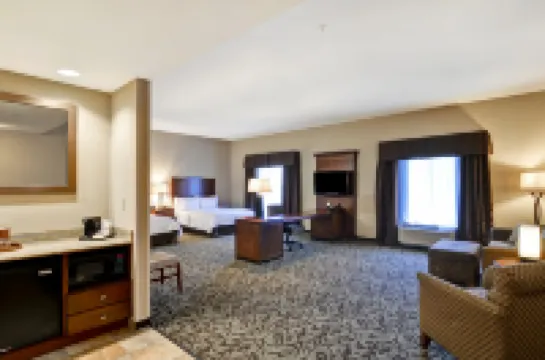 Hampton Inn & Suites New Hartford