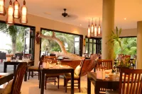 DoubleTree by Hilton Seychelles - Allamanda Resort & Spa - breakfast