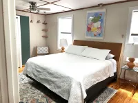 Spacious Loft on Middle Lane in Historic Downtown Beaufort