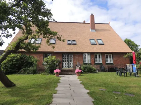 Apartment in the Comfort of an Old Thatched Farmhouse from 1746