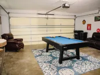 Cottage with hot tub! Hotels in Terrell