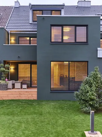 85qm Balkon Suite mit 2 Schlafzimmern und Balkon