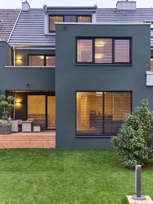 85qm Balkon Suite mit 2 Schlafzimmern und Balkon