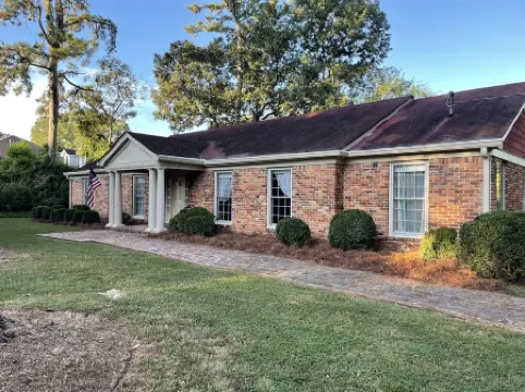 Beautiful Home in Safe, Private Setting Only Blocks from the Square