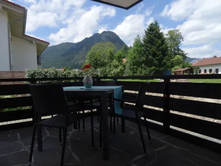 Quietly located vacation apartment in Pfronten