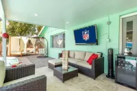 Heated Pool/Hot tub in heart of Tempe/ASU/Scottsdale