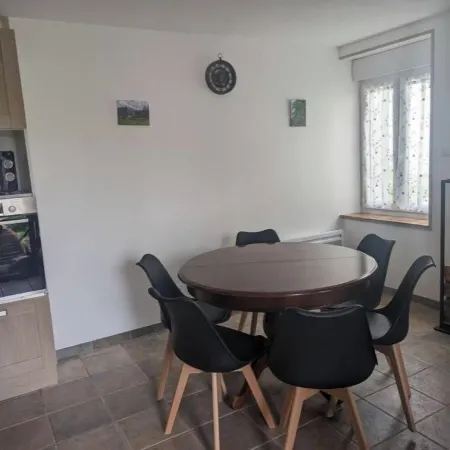 Maison Agréable 4 à 6 Pers