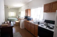 The Firefly is between Waco and Corsicana, 5 minutes from the Navarro Mills Lake