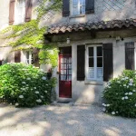 Former Cévennes silkworm farm surrounded by 5 hectares of private land Hôtels à proximité de : Office de Tourisme des Cévennes au Mont Lozère