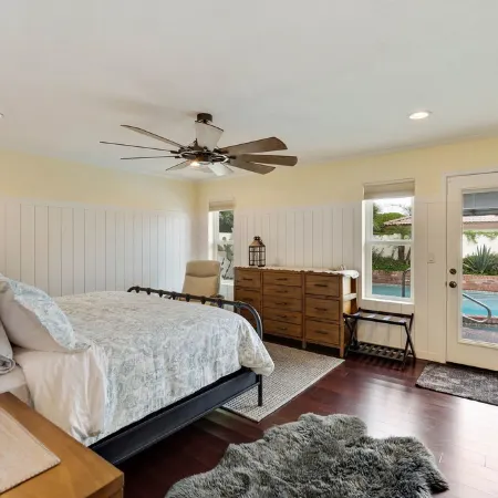 Tempe Lakes Vacation Special!  Heated Pool, Spa, Pickleball, Gym + Near ASU