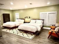 Modern Apartment on The Talimena Scenic Byway-walk to downtown Hotels in Mena