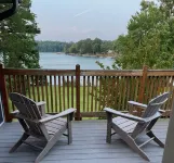 Family Retreat on South Cove of Lake Keowee; Private Dock; ~ 10 Mi from Clemson