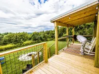 Tiny, charming mountaintop cottage with large firepit, deck and amazing views