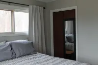 Deer-View Cabin - Remodeled Cabin with Spacious Yard and Cozy Living