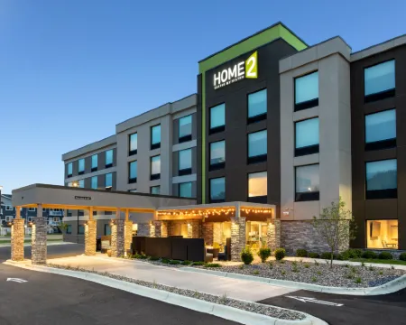 Home2 Suites by Hilton Owatonna Hotel di Owatonna