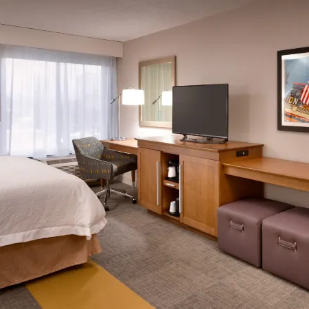 Hampton Inn Salt Lake City-Downtown Отели рядом со станцией Salt Lake City Amtrak Station