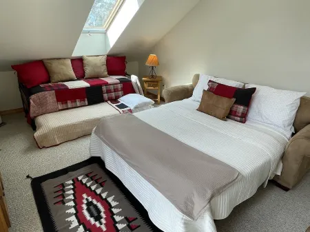 Grand View Haven Sleeps 8