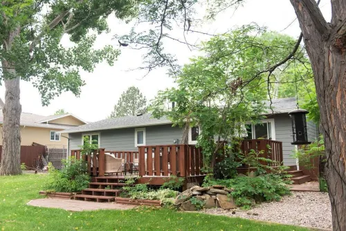 Tranquil 5 bedroom home with large deck and yard