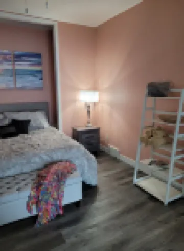 Pool 8 River House , A Couples' Retreat!