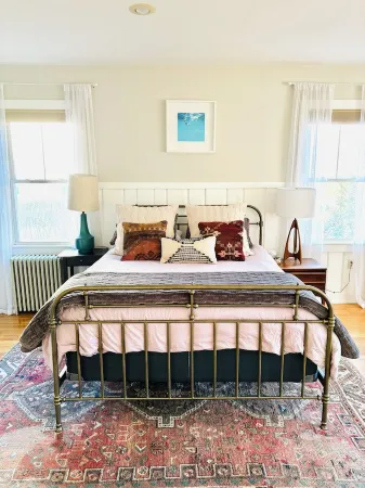 Sweet Suite in Montague Near Colleges and Downtown Turners Falls Great Falls.