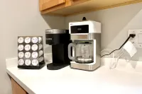Cozy greenway condo!