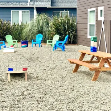 3Br Bungalow • 1 Block to Beach •Shuffleboard•Ocean & River Views • Bandon Dunes