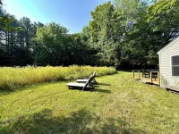 Newly renovated 2-bedroom cottage conveniently located with all the amenities!