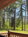 Elk Tracks Lodge