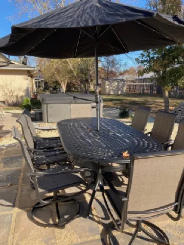 MAC House - Newly Renovated - With Backyard Spa Hotels in McPherson County