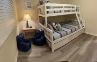 Breathtaking Ocean View, Beachfront Condo-Steps to Beach/Pools, Sea Colony East Hotels in Bethany Beach