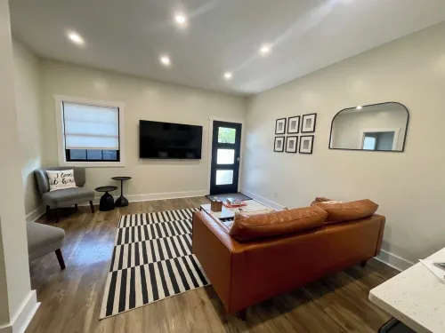 New 3 Bdrm unit w/ great location & ex. amenities Hotels in Pikeville