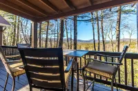 Sunset Mountain Views From Back Deck & Sapphire Resort Amenities 1-Level 3BR/2BA