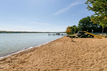 Fantastic Vacation Rental in Lake Como, Sleeps 8-12