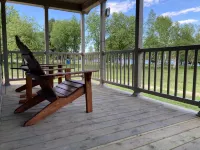 Escanaba River Escape-The Birch Tree Home   Modern 3Br Riverfront Retreat Hotels in Escanaba Township