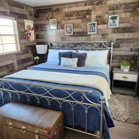 LVBar Ranch - Cabin #2