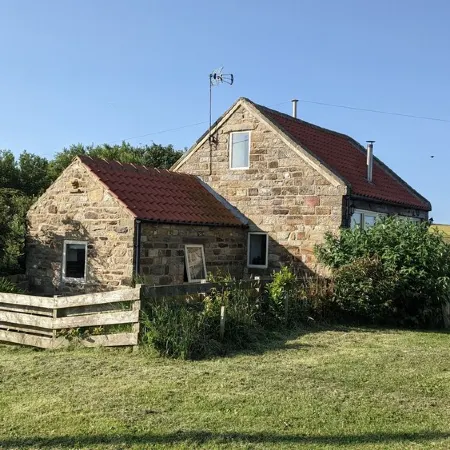 Beautiful Cosy Cottage On The Cliff Top With Stunning Sea Views