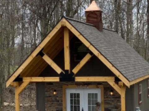 Campfire Retreat with outdoor hot tub under the stars and WiFi Hotels in Upshur County