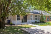 Tucker Creek Casa Hotels near Conway Commons Shopping Center