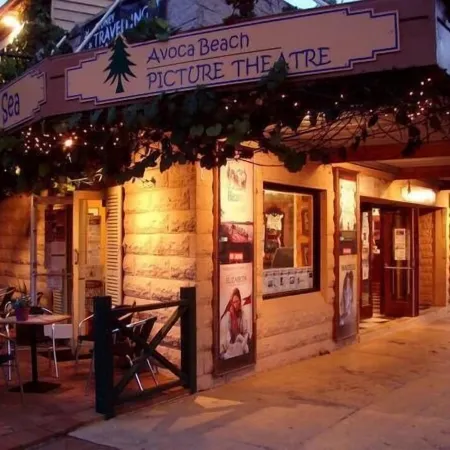 SANDY CORNER - Beach & Lakefront #1 BEST LOCATION