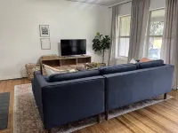 Cheerful quaint home in prime Tulsa area.