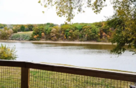 Des Moines River Front Cabin- Fishing/Hunting/Kayaking