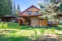 The River House - Private 1.6 acre Upper Kenai Riverfront Home - Cooper Landing
