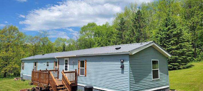 Beautiful 4 season getaway  in the scenic northwoods of the Western UP! Hotels in Gogebic County