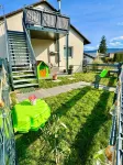 Modern holiday apartment with balcony and garden Traischbachstadion 주변 호텔