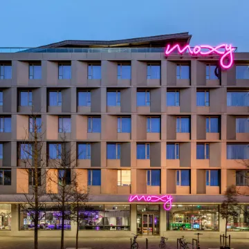 Moxy Antwerp Отели рядом с достопримечательностью «Улица Красных Фонарей»