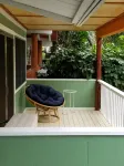 Steps from Paniau Beach