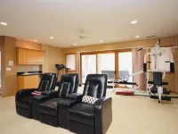 #1 BEST VIEWS! Huge, Luxury Contemporary Home + HEATED POOL - Gym