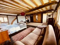 A Unique Tudor Manor House dating from 1547 Hotels in Faversham